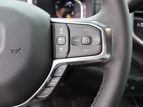 New 2026 RAM 3500 Laramie AWD/4WD image 23