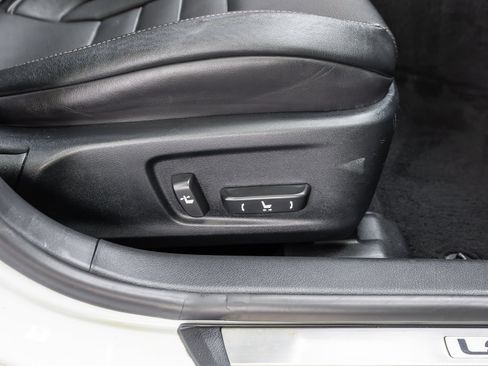 Used 2016 Lexus IS 350 w/ F Sport Package RWD image 53