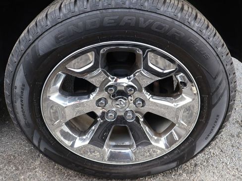 Used 2022 RAM 1500 Big Horn AWD/4WD image 11