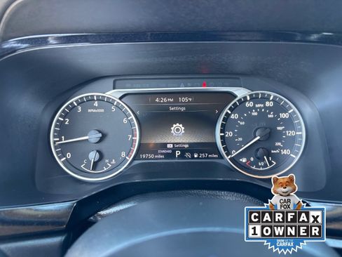 Certified 2025 Nissan Pathfinder SV FWD image 31