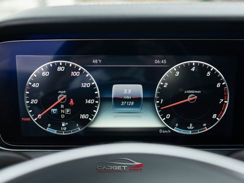 Used 2018 Mercedes-Benz E 400 Coupe w/ Premium 2 Package image 24