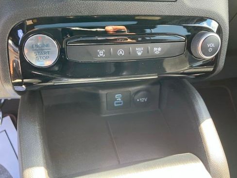 Used 2023 Ford Escape ST-Line w/ Tech Pack #1 AWD/4WD image 21