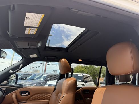 Certified 2024 INFINITI QX80 Sensory w/ Cargo Package AWD/4WD image 14