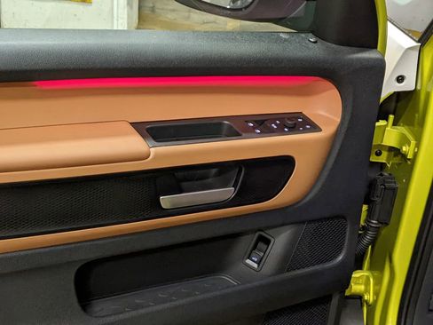 New 2025 Volkswagen ID. Buzz Pro S Plus image 10