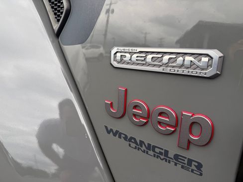 Used 2020 Jeep Wrangler Unlimited Rubicon w/ Quick Order Package 28Y Recon AWD/4WD image 10