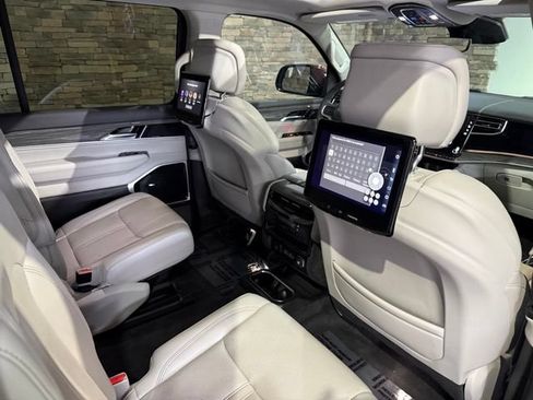 Used 2022 Jeep Wagoneer Series III w/ Premium Group I AWD/4WD image 35
