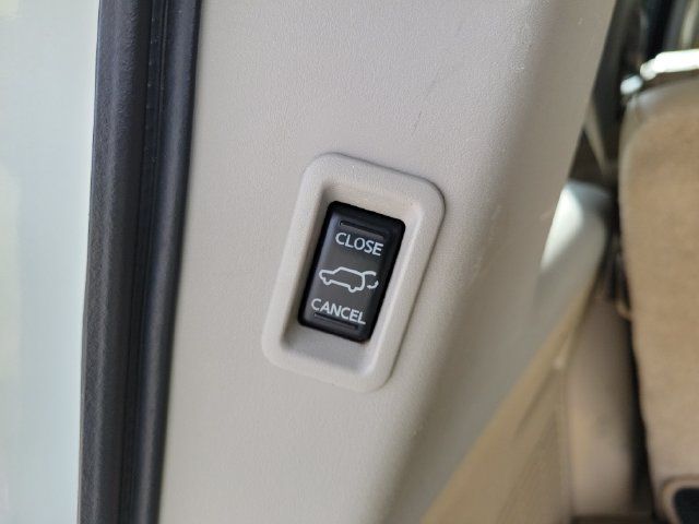 Used 2011 Nissan Armada Platinum w/ 2nd Row Captain Seat Pkg AWD/4WD image 10
