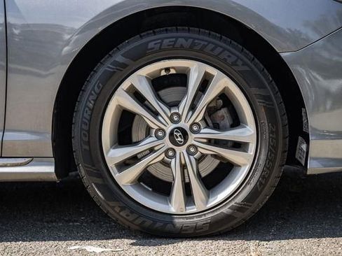 Used 2018 Hyundai Sonata Sport image 17