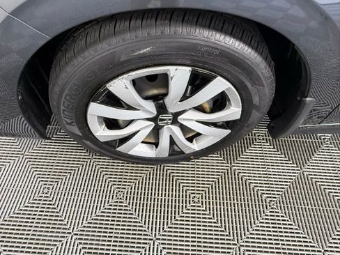 Used 2023 Honda Civic LX image 13