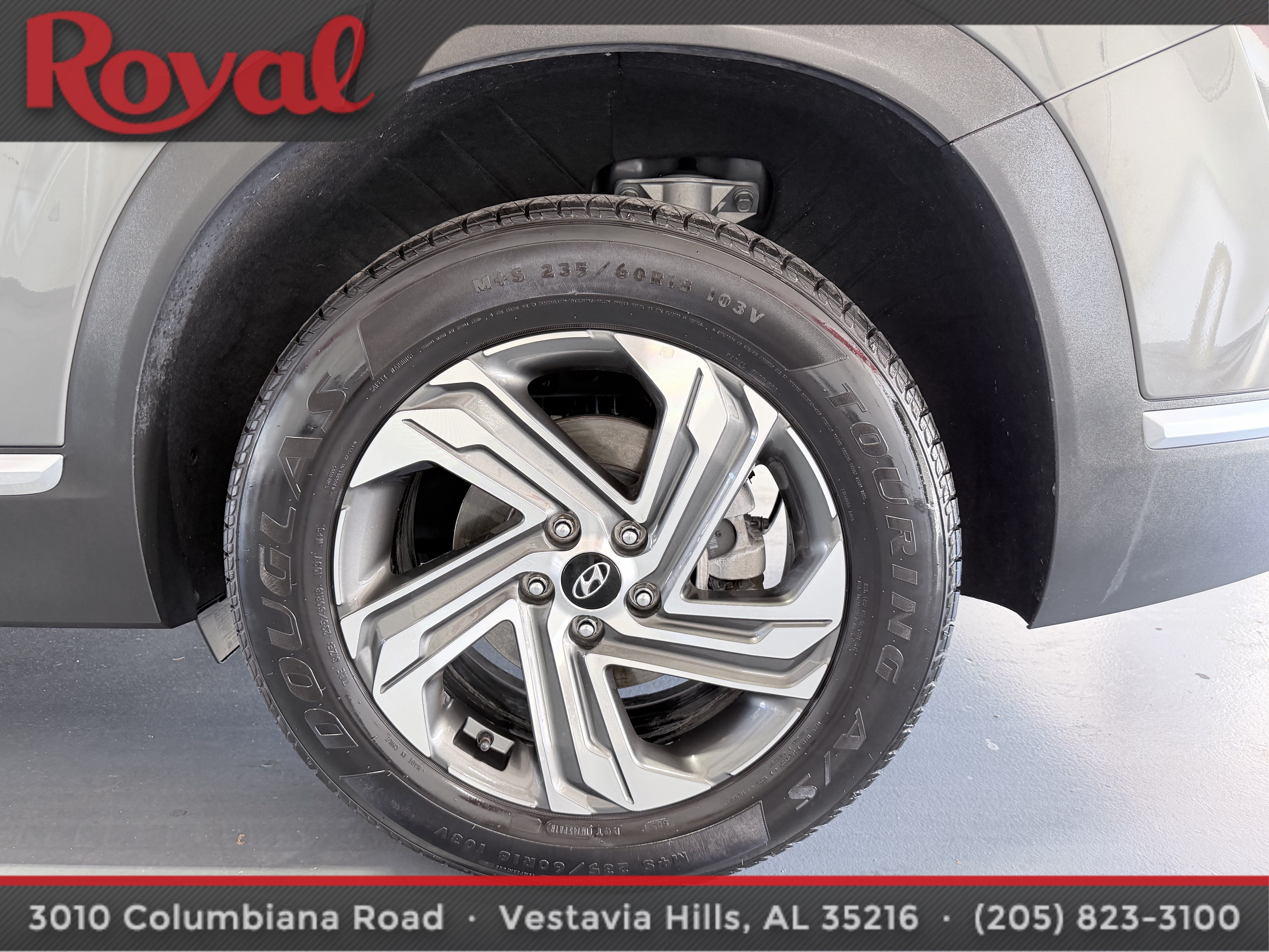 Used 2023 Hyundai Santa Fe SEL w/ Premium Package FWD image 11