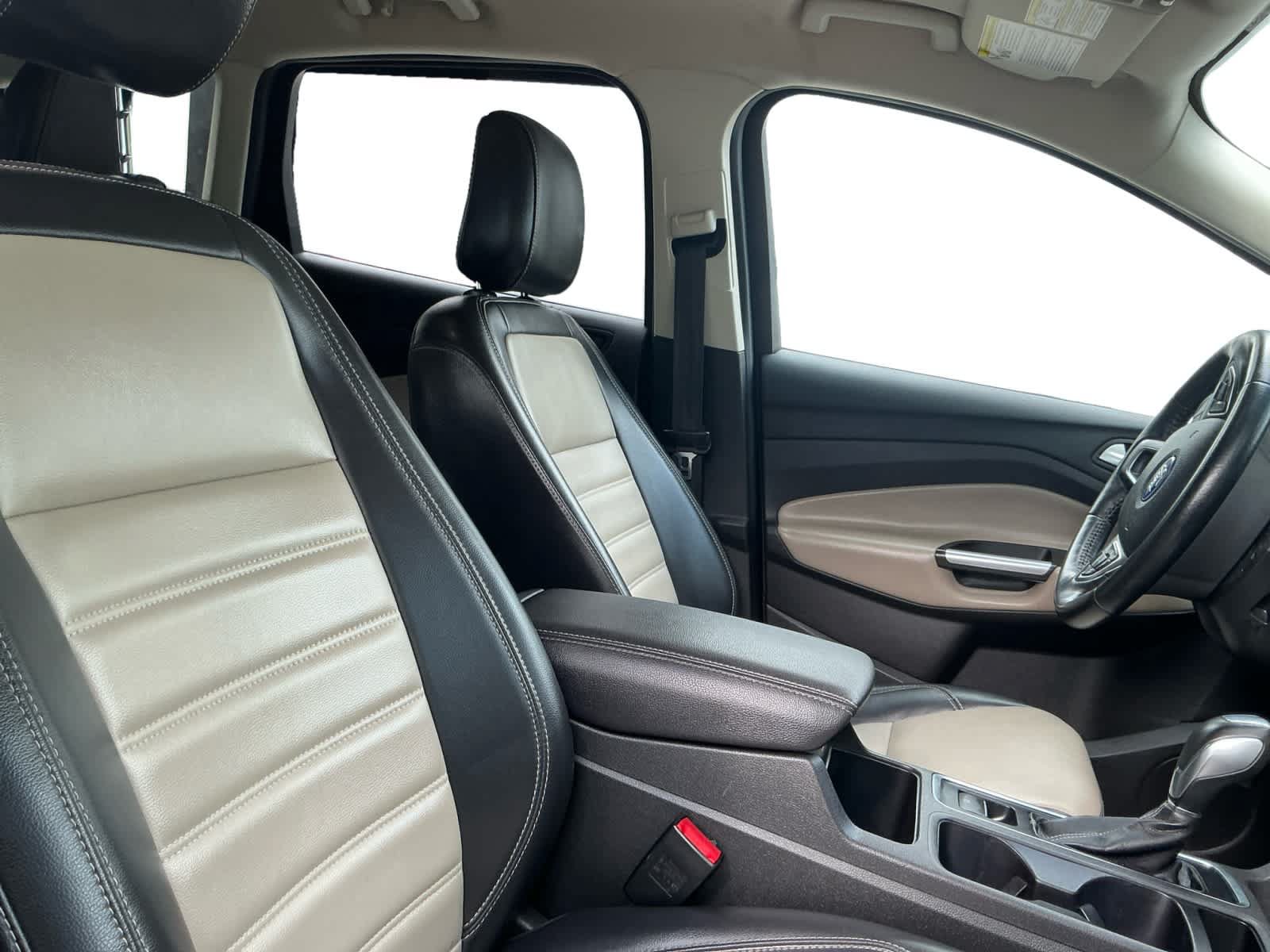 Used 2019 Ford Escape SEL AWD/4WD image 9