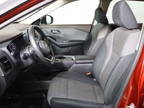 Used 2021 Nissan Rogue S FWD image 16