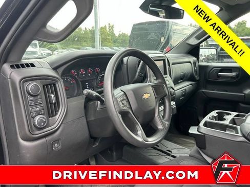 Used 2024 Chevrolet Silverado 1500 Custom w/ LPO, Dark Essentials Package AWD/4WD image 12