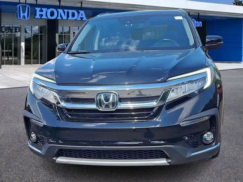 Used 2022 Honda Pilot Touring image 3