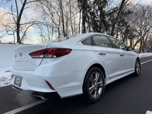 Used 2018 Hyundai Sonata SEL w/ Tech Package 04 FWD image 5