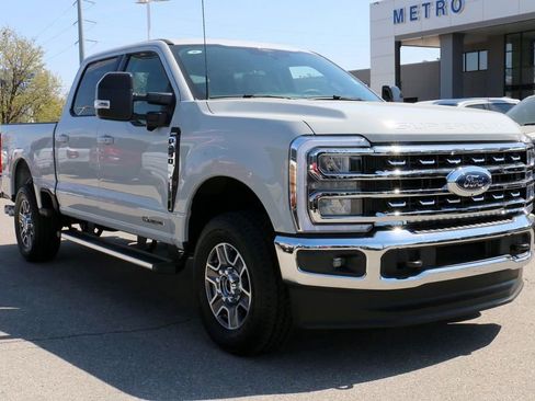 New 2026 Ford F250 Lariat AWD/4WD image 4