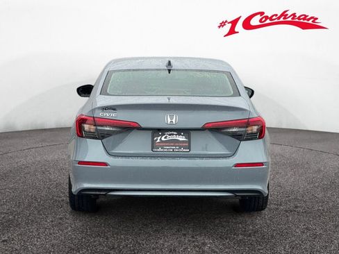 Certified 2023 Honda Civic EX image 24