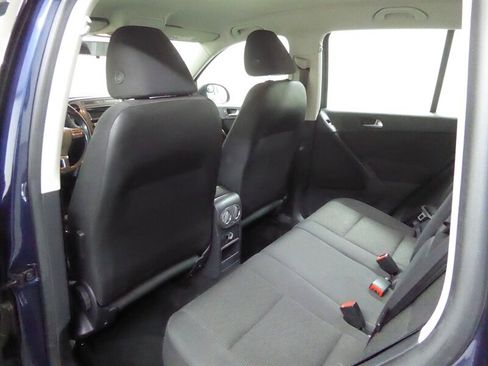 Used 2013 Volkswagen Tiguan S FWD image 23