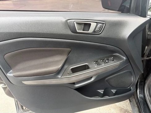 Used 2021 Ford EcoSport SE FWD image 27