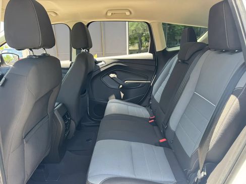 Used 2013 Ford Escape SE FWD image 24
