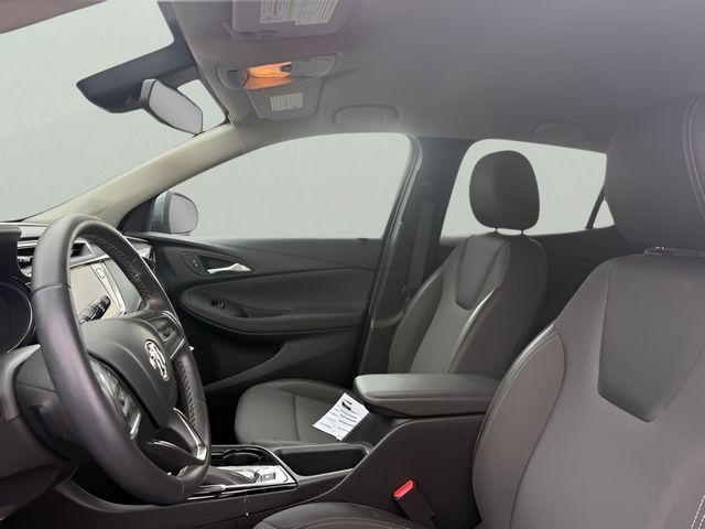 Used 2022 Buick Encore GX Select w/ Sport Touring Package FWD image 12