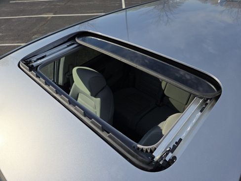 Used 2021 Honda CR-V EX image 4