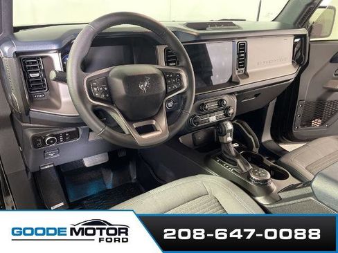 Certified 2023 Ford Bronco 2-Door AWD/4WD image 8