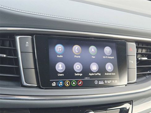 Used 2020 Buick Enclave Essence w/ Sport Touring Edition image 27