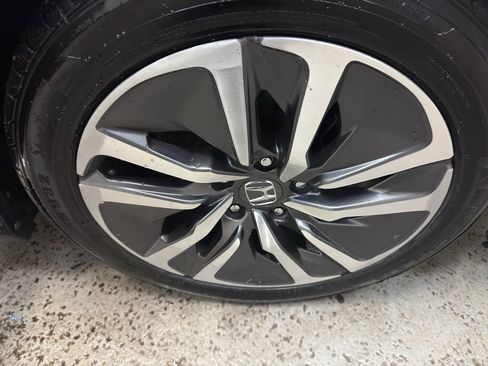 Used 2021 Honda Accord EX-L image 35