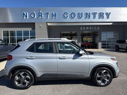 Used 2021 Hyundai Venue SEL w/ Premium Package