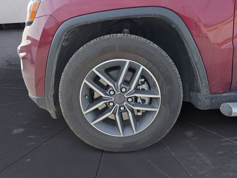 Used 2022 Jeep Grand Cherokee Limited image 14