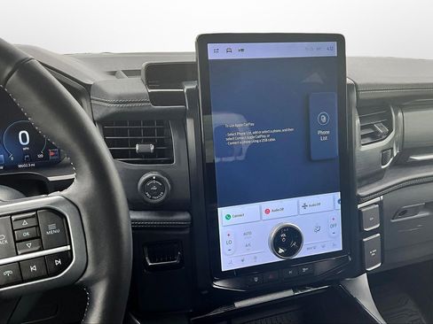 Used 2024 Ford F150 Lightning Flash image 6