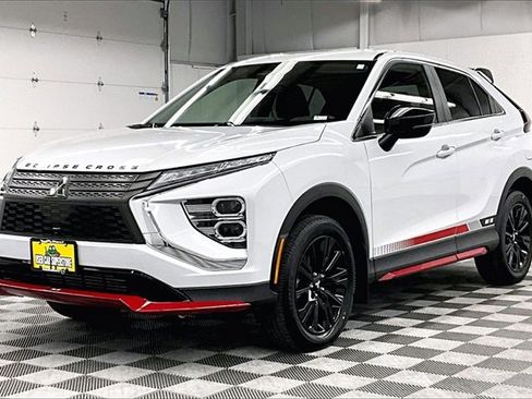 Used 2023 Mitsubishi Eclipse Cross SE image 12