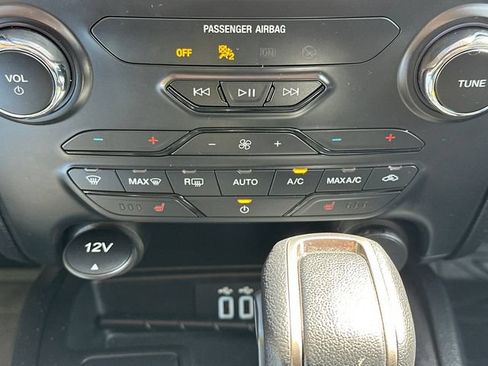 Certified 2023 Ford Ranger Lariat w/ Technology Package AWD/4WD image 35