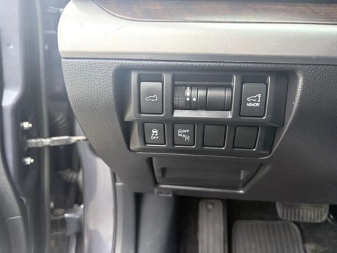 Used 2015 Subaru Outback 2.5i Limited AWD/4WD image 20