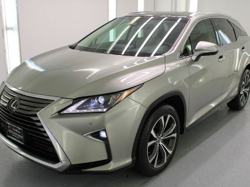 Used 2018 Lexus RX 350 FWD w/ Premium Package image 4