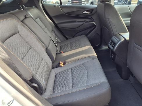Used 2020 Chevrolet Equinox LT image 27