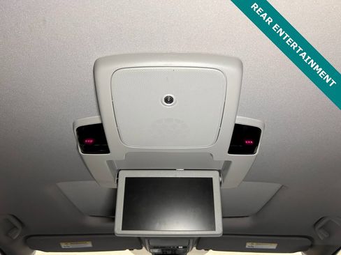 Used 2023 Honda Odyssey Elite image 12