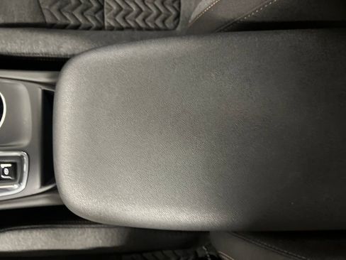 Certified 2023 Chevrolet Equinox LT AWD/4WD image 26