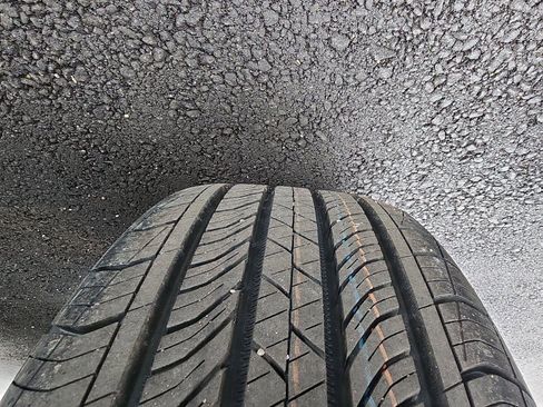 New 2026 Chevrolet Trax RS w/ Sunroof Package image 10