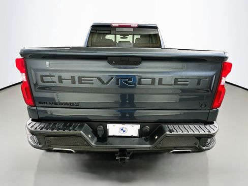 Used 2021 Chevrolet Silverado 1500 LT Trail Boss w/ Convenience Package II AWD/4WD image 6