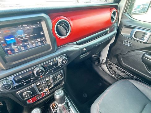 Used 2021 Jeep Wrangler Unlimited Rubicon image 23