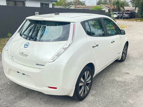 Used 2016 Nissan Leaf SL w/ Premium Package image 10