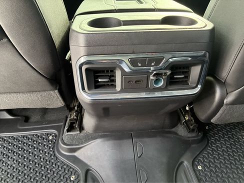 Used 2021 GMC Sierra 1500 AT4 w/ AT4 Premium Package image 13