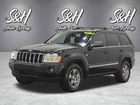 Used 2005 Jeep Grand Cherokee Limited w/ Trailer Tow Group IV AWD/4WD image 14