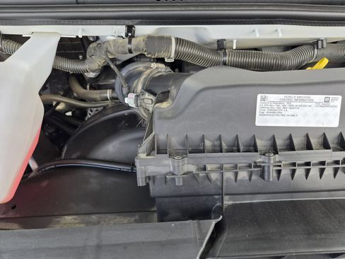 Used 2024 Chevrolet Express 2500 w/ Driver Convenience Package RWD image 31