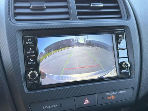 Used 2025 Mitsubishi Outlander Sport ES image 18