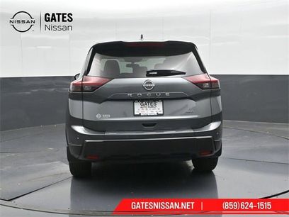 New 2026 Nissan Rogue SV w/ Cold Weather Package