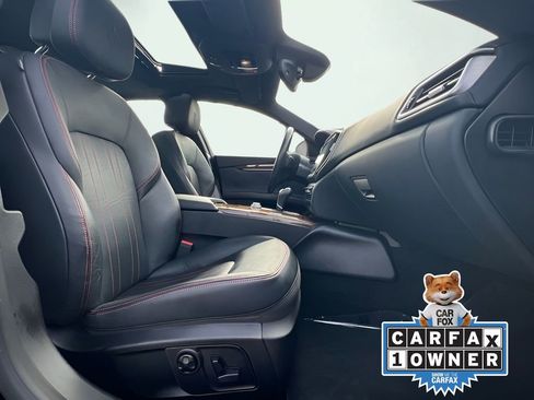 Used 2017 Maserati Ghibli Base image 29