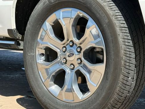 Used 2022 Ford F150 Platinum w/ Equipment Group 701A High AWD/4WD image 17